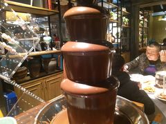 -领鲜活海鲜榴莲自助火锅(东门店)