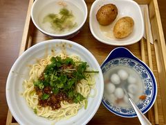 -万县面馆(高笋塘店)