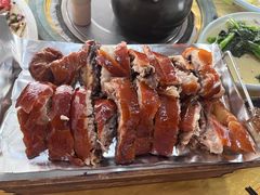 -东方之猪四更烤乳猪(金垦总店)