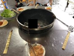 -小辣椒汤锅烧烤(温泉南街店)