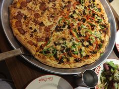 绞肉机披萨-Tubestation站点比萨(高新万达ONE店)