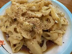 -美顺香食府鱼头老店(雪野湖店)