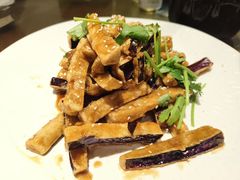 那年秋天的茄子-鸽舞笙平金牌烧鸽子·融合菜(鲁谷店)