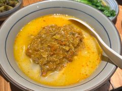 -蟹黄鱼·海派深夜面馆(巨鹿路店)