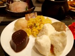 叉烧包-鸿腾国际大酒店-海鲜姿造海鲜烤肉自助餐