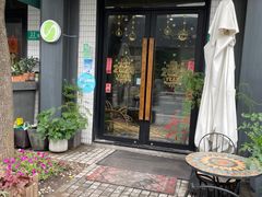 门面-初念轻轻然(长阳创谷店)