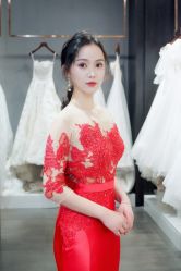 -艾米丽婚纱礼服