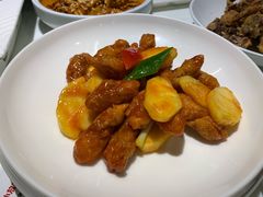 菠萝咕咾肉-小放牛炒菜馆(裕华万达店)