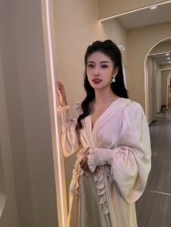 -乔伊婚纱