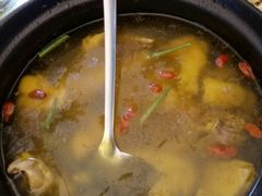 -杭州六谷生态休闲农庄有限公司