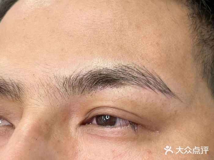 一个差评成就的纹眉店图片