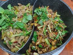 -榕江牛瘪牛肉火锅