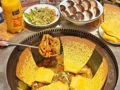 -山河屯铁锅炖·非遗东北菜(南山店)