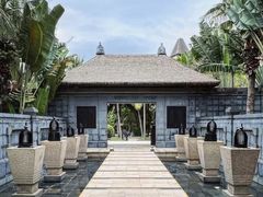 -海南清水湾莱佛士酒店