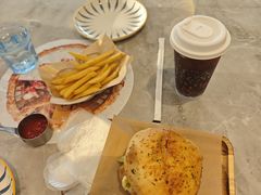 汉堡-必胜客(港悦广场店)