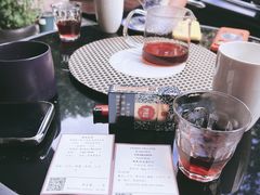 -LEO CAFE