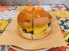 -LESCEDARS Brasserie Bistro香柏树