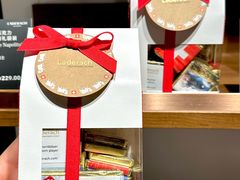 -Laderach 莱德拉(上海环贸iapm店)