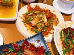 -隔壁老王·家常云南菜(花巷店)