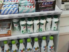 -全家便利店(愚园店)