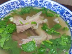 -丰登陕西水盆牛羊肉·泡馍