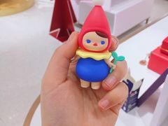 -泡泡玛特POPMART(国金街店)