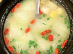 -马尔龙新疆饭店·清真(瑞景店)