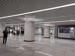 -螃蟹岬(地铁站)