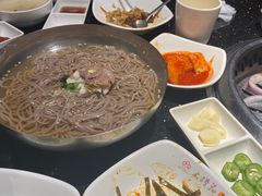 -木槿花韩式炭烤·熟成肉工坊(孙文东路店)