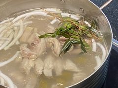 -椰子营·椰子鸡火锅(万象里店)