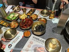 -草家酱蟹炭火烤肉店(珲春南路二店)