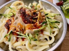 麻酱凉皮-清真老铁家灌汤包