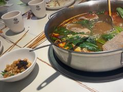 -鸡公虾婆新派干锅(喜盈门店)