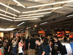 -NIKE上海青浦优选体验店