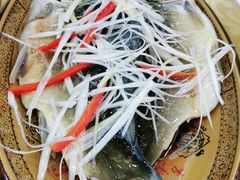 -乡土特色.冷锅鱼.牦牛肉汤锅