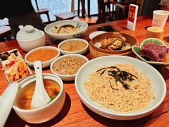 -裕兴记•蟹黄面馆(人民广场店)