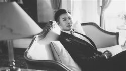 点击看大图 -THE QUEEN(北京店)