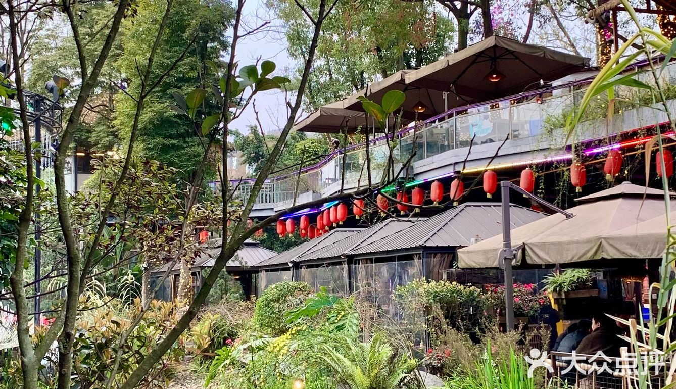 电子科大！湖光梦影茅歌水韵喊你吃火锅儿！