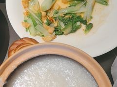 -鸽子侯·家宴·平价海鲜(绿地店)