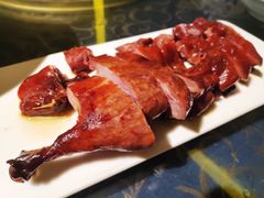 秘制酱鸭-舌尖上的食缘花园主题餐厅