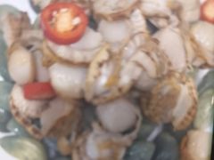 -赶海部落海鲜城(海阳路店)