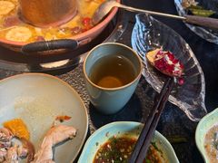 -菌自由丨野生菌火锅特色庭院餐厅(丽江古城店)