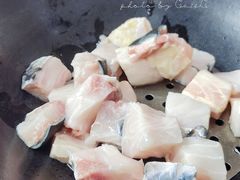 -老刘生态大鱼坊铁锅炖鱼(赛马场店)