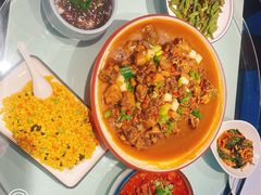 -巴特餐饮6加1音乐餐吧·新疆菜