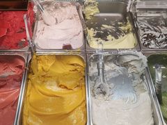 -VENCHI 闻绮(上海佛罗伦萨小镇店)