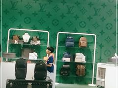 -LV路易威登(德基广场店)