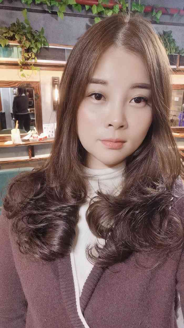 流行美专业烫染店(北蔡店)-"老板头发帮我烫的很好,就是地方有点难找