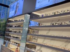 -视野联行眼镜·蔡司·尼康战略合作店(城西银泰店)