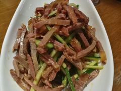 拌牛肉丝-隆喜元鱼汤包·海鲜(中联广场店)