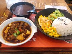 -海盗虾饭·剥好的小龙虾饭(SOHO尚都店)